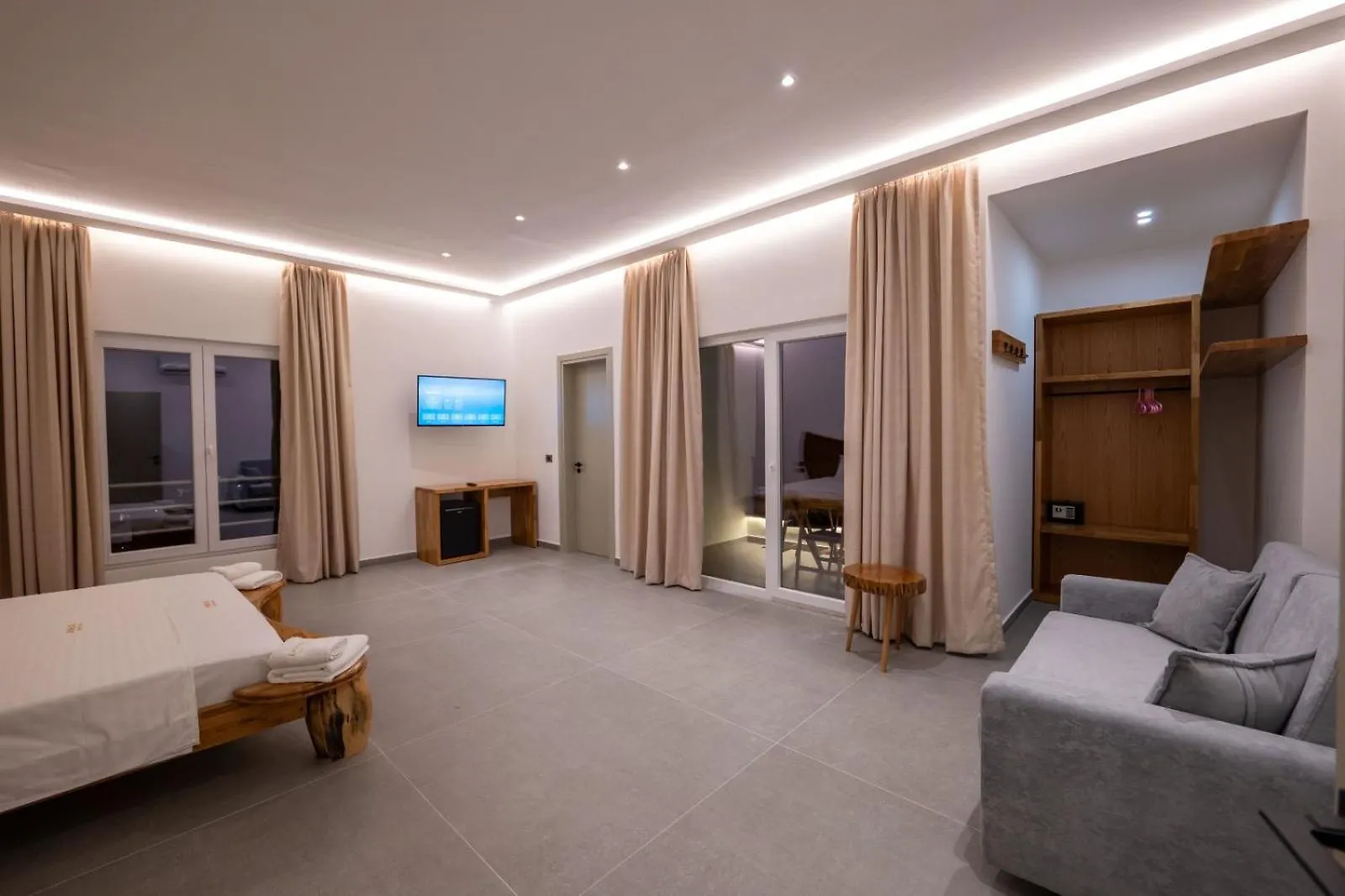 Lodge Domi Beach Valley Dhermi Albania
