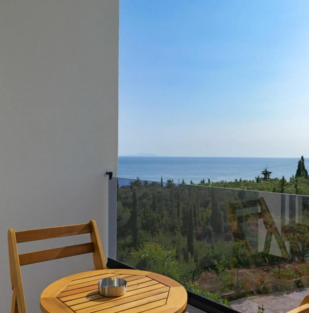 Lodge Domi Beach Valley Dhermi Albania